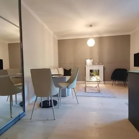 Apartamenty Motyl - Pokoj Studio Bytom Esterno foto
